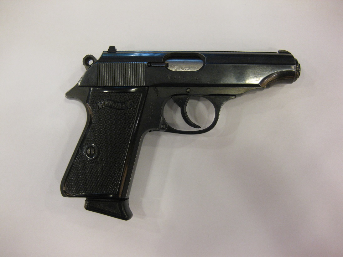 Walther PP 7,65Browning/ .32Au Walther PP 7,65Browning/ .32Au