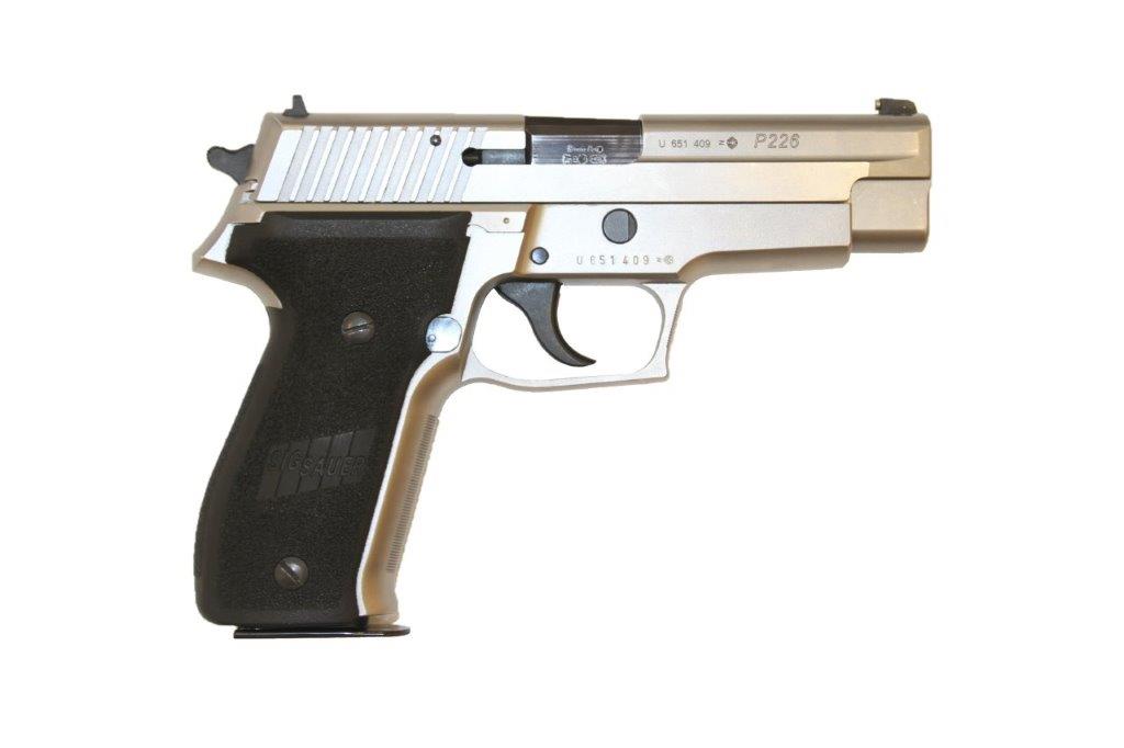 Sig Sauer P226 9mm Pistole Sig Sauer P226 9mm Pistole